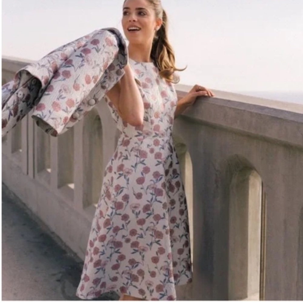 Gal Meets Glam Pink Floral Midi Dress